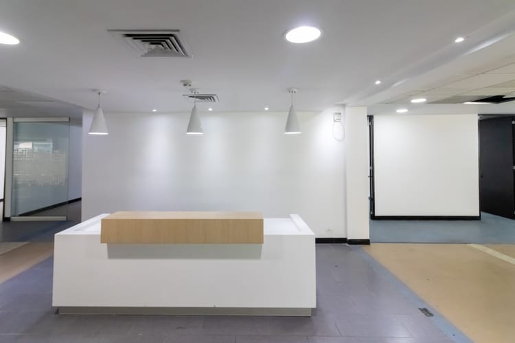 Oficina en venta en Villa Carlota, Medellín, 1013 m² · foto 2 de 15