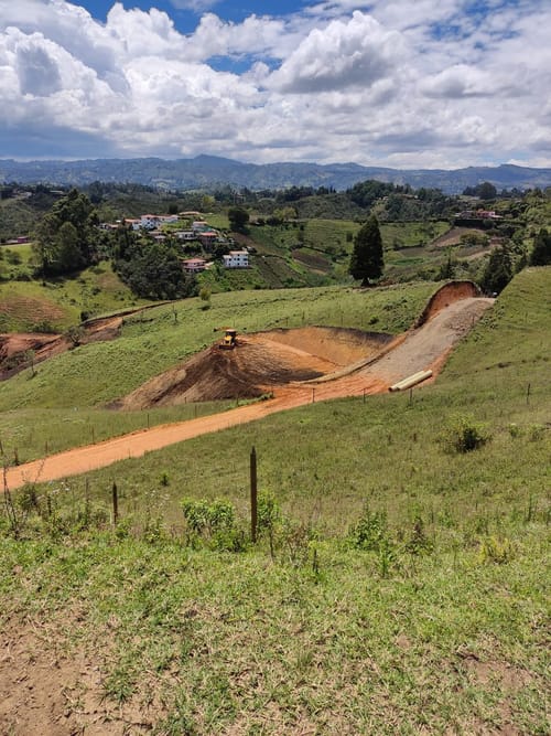 Lote en venta en Guarne, 1368 m² · foto 6 de 24