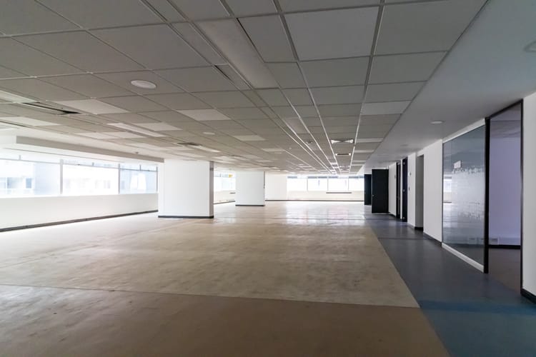 Oficina en venta en Villa Carlota, Medellín, 1013 m² · foto 4 de 15