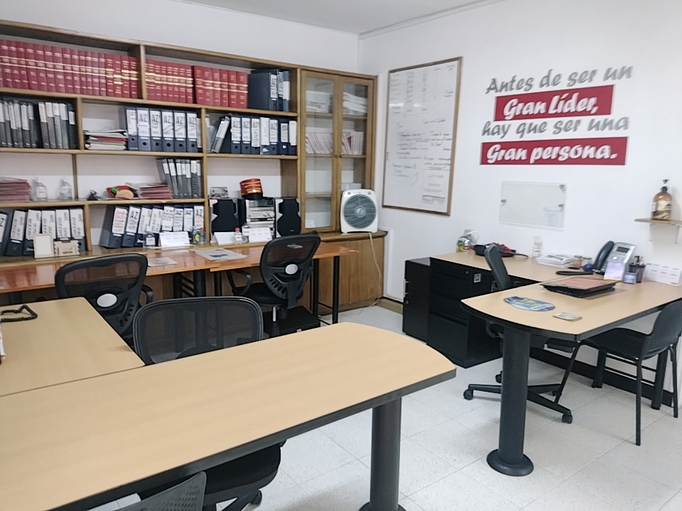 Apartamento en venta en Versalles No.1, Medellín · foto 5 de 21