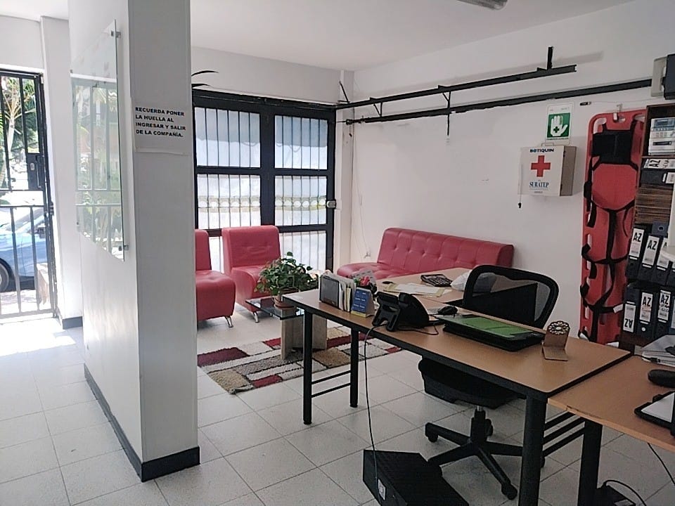 Apartamento en venta en Versalles No.1, Medellín · foto 18 de 21