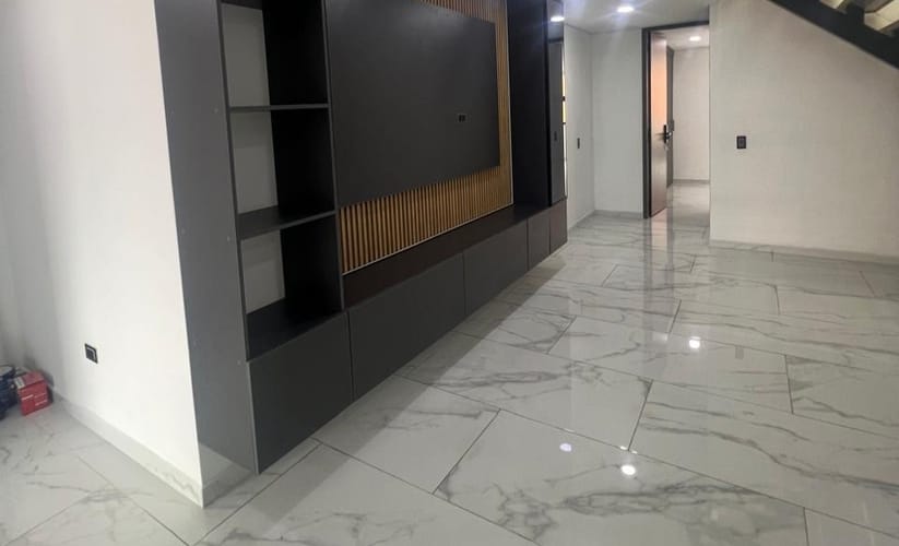 Apartamento de 5 alcobas en venta en La Almeria, Medellín, 222 m² · foto 5 de 24