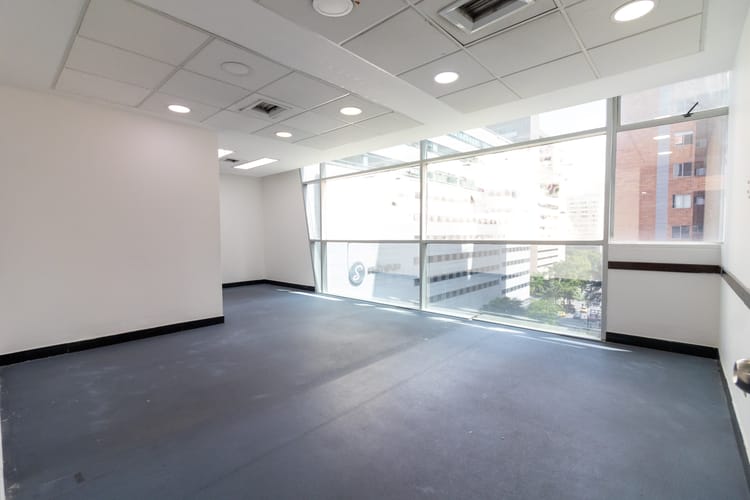 Oficina en venta en Villa Carlota, Medellín, 507 m² · foto 11 de 21