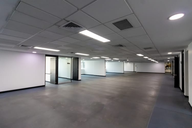 Oficina en venta en Villa Carlota, Medellín, 507 m² · foto 17 de 21