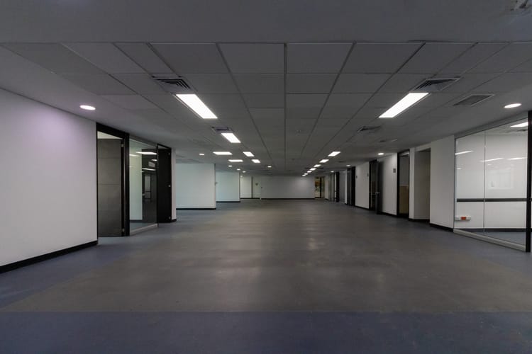 Oficina en venta en Villa Carlota, Medellín, 507 m² · foto 18 de 21