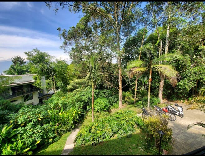Casa de 7 alcobas en venta en Altos Del Poblado, Medellín, 1200 m² · foto 8 de 10