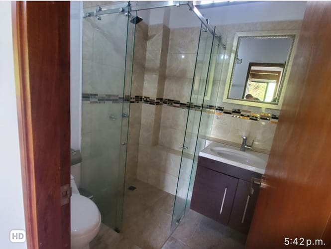 Casa de 7 alcobas en venta en Altos Del Poblado, Medellín, 1200 m² · foto 10 de 10