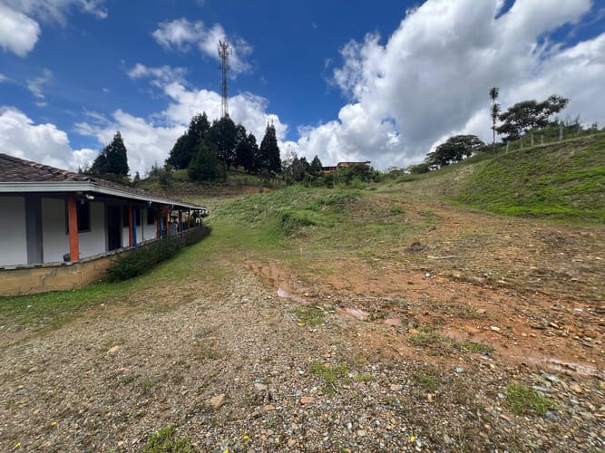 Lote en venta en Guarne, 20760 m² · foto 5 de 14
