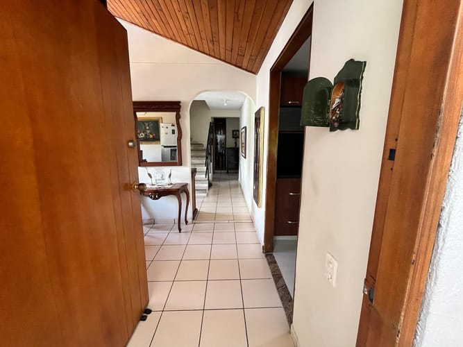Apartamento de 3 alcobas en venta en Anillo Vial, Floridablanca, 144 m² · foto 2 de 24