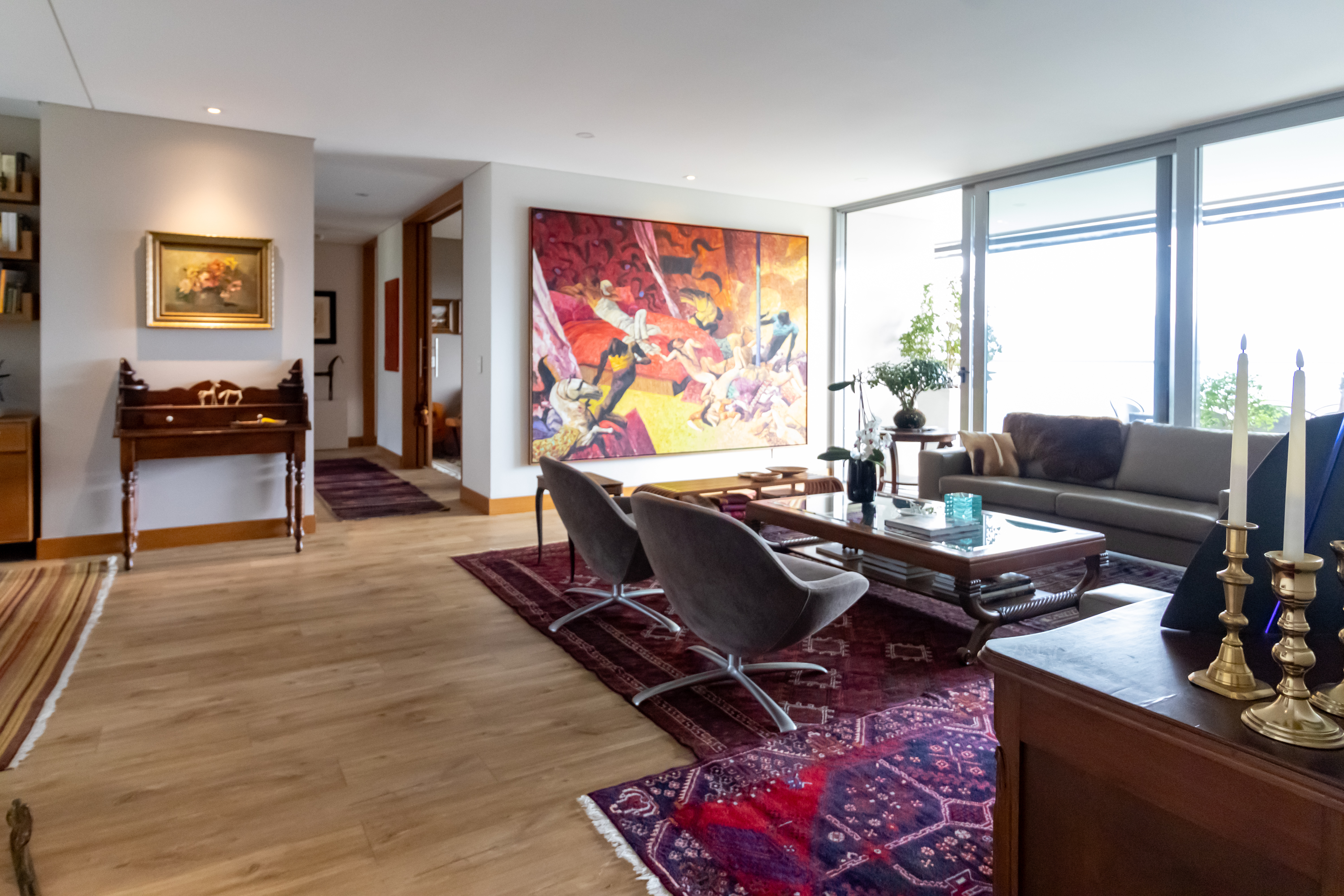 Apartamento en venta en El Poblado, Medellín · foto 4 de 24