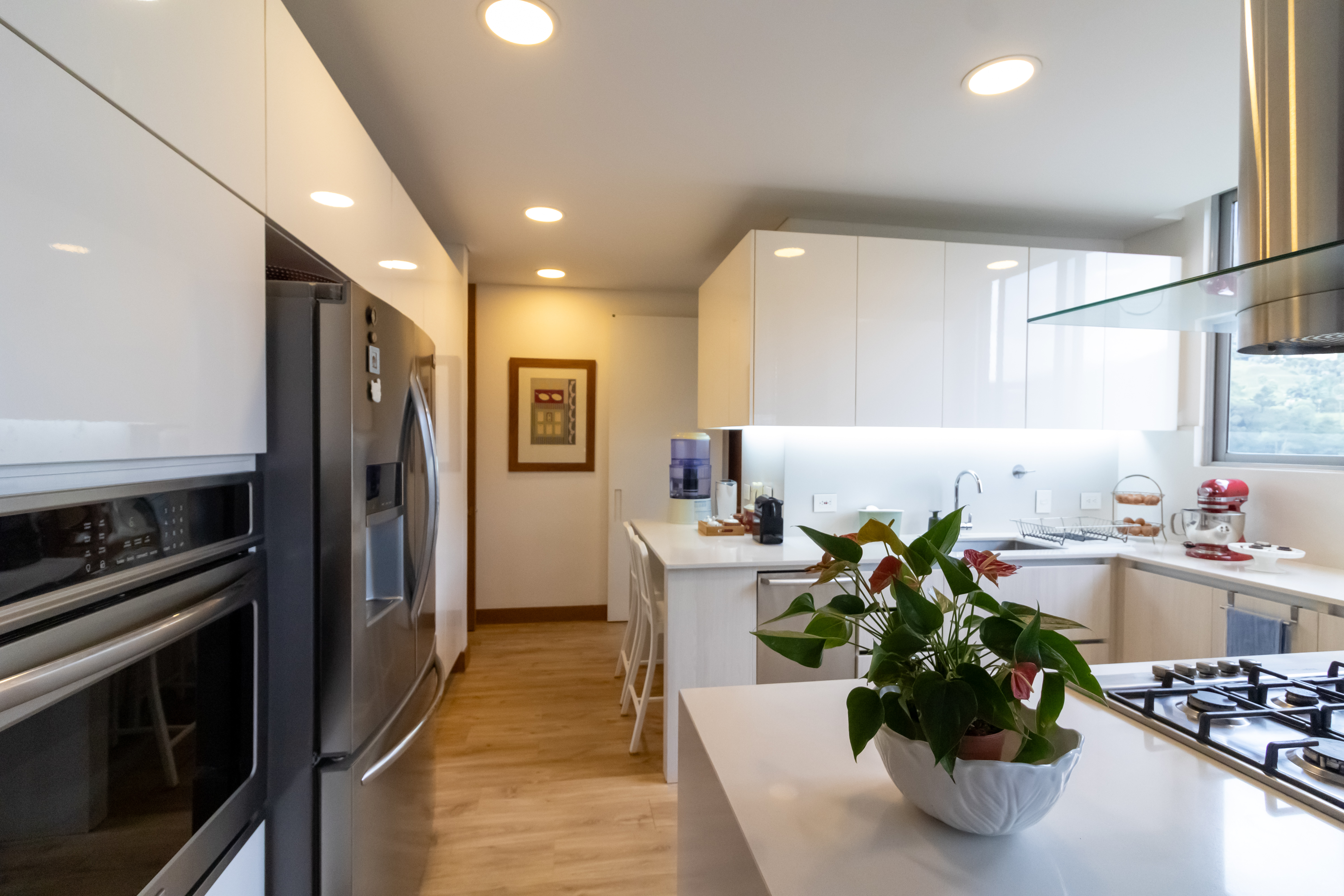 Apartamento en venta en El Poblado, Medellín · foto 8 de 24