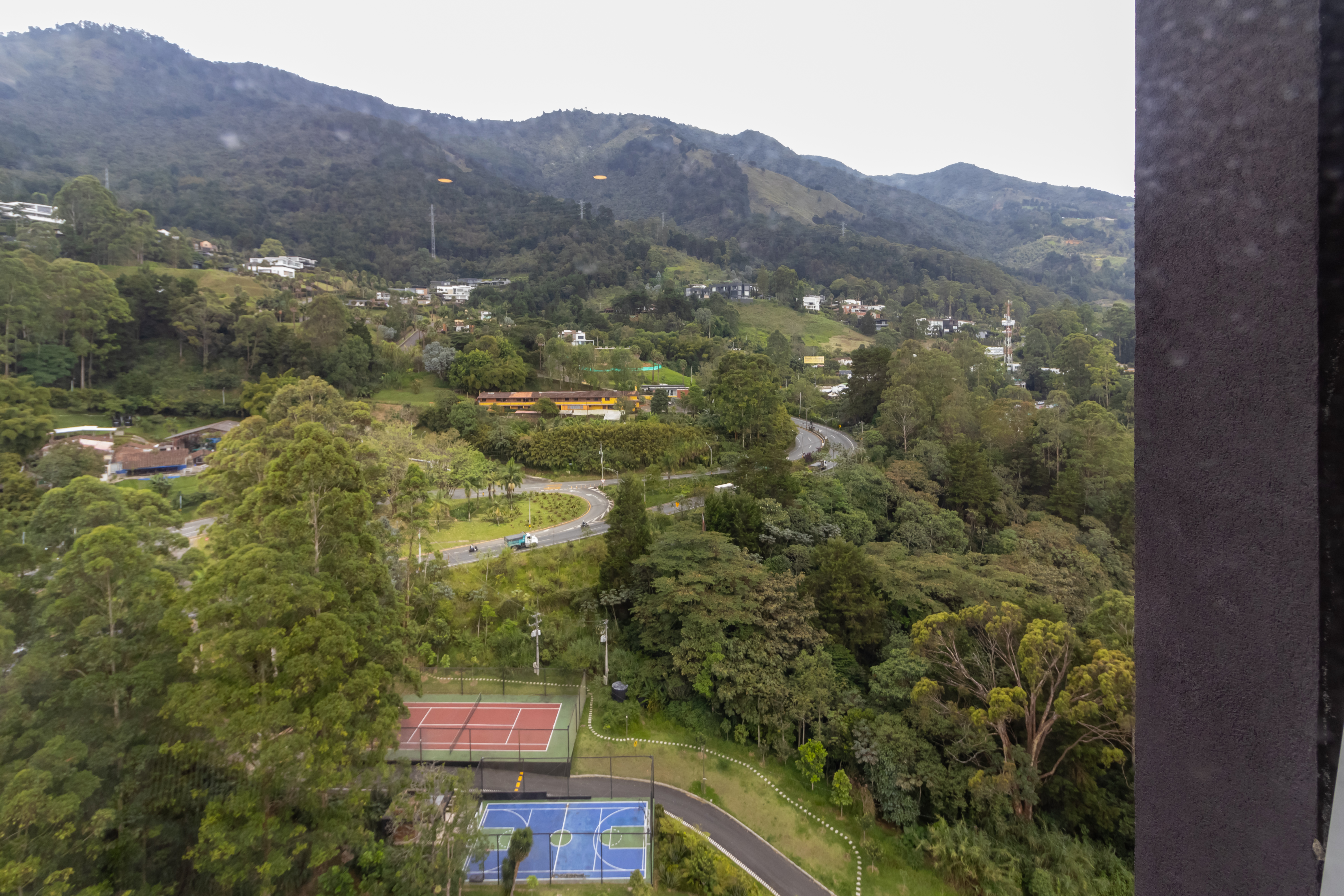 Apartamento en venta en El Poblado, Medellín · foto 21 de 24