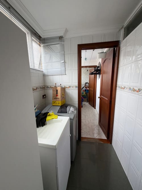 Apartamento de 3 alcobas en venta en Chicó Navarra, Bogotá, 167 m² · foto 11 de 24