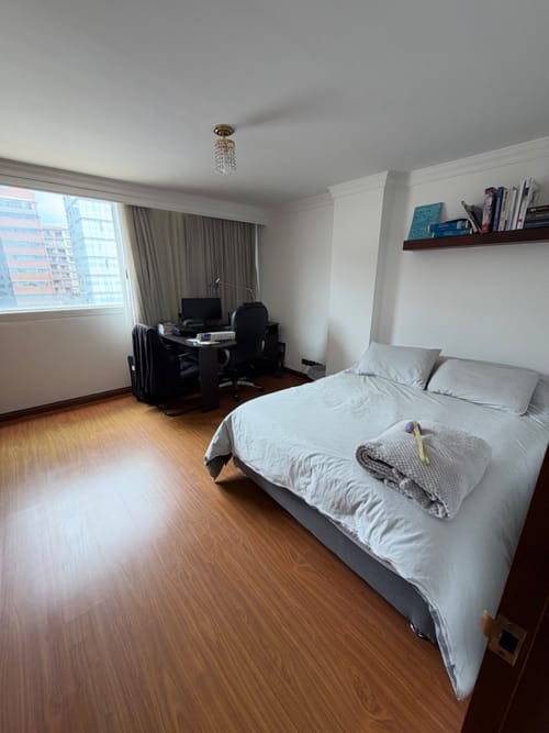 Apartamento de 3 alcobas en venta en Chicó Navarra, Bogotá, 167 m² · foto 12 de 24