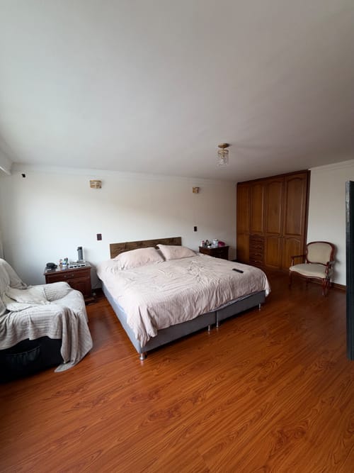 Apartamento de 3 alcobas en venta en Chicó Navarra, Bogotá, 167 m² · foto 20 de 24