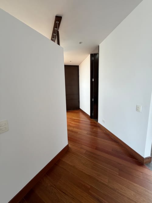 Apartamento de 3 alcobas en venta en Chicó Reservado, Bogotá, 250 m² · foto 8 de 24