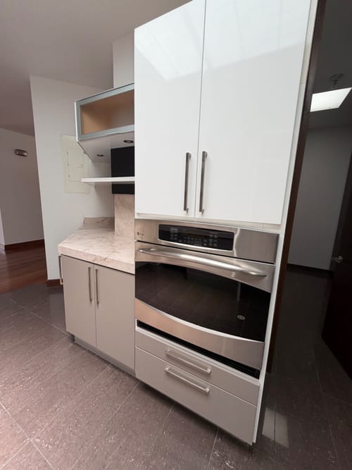 Apartamento de 3 alcobas en venta en Chicó Reservado, Bogotá, 250 m² · foto 18 de 24