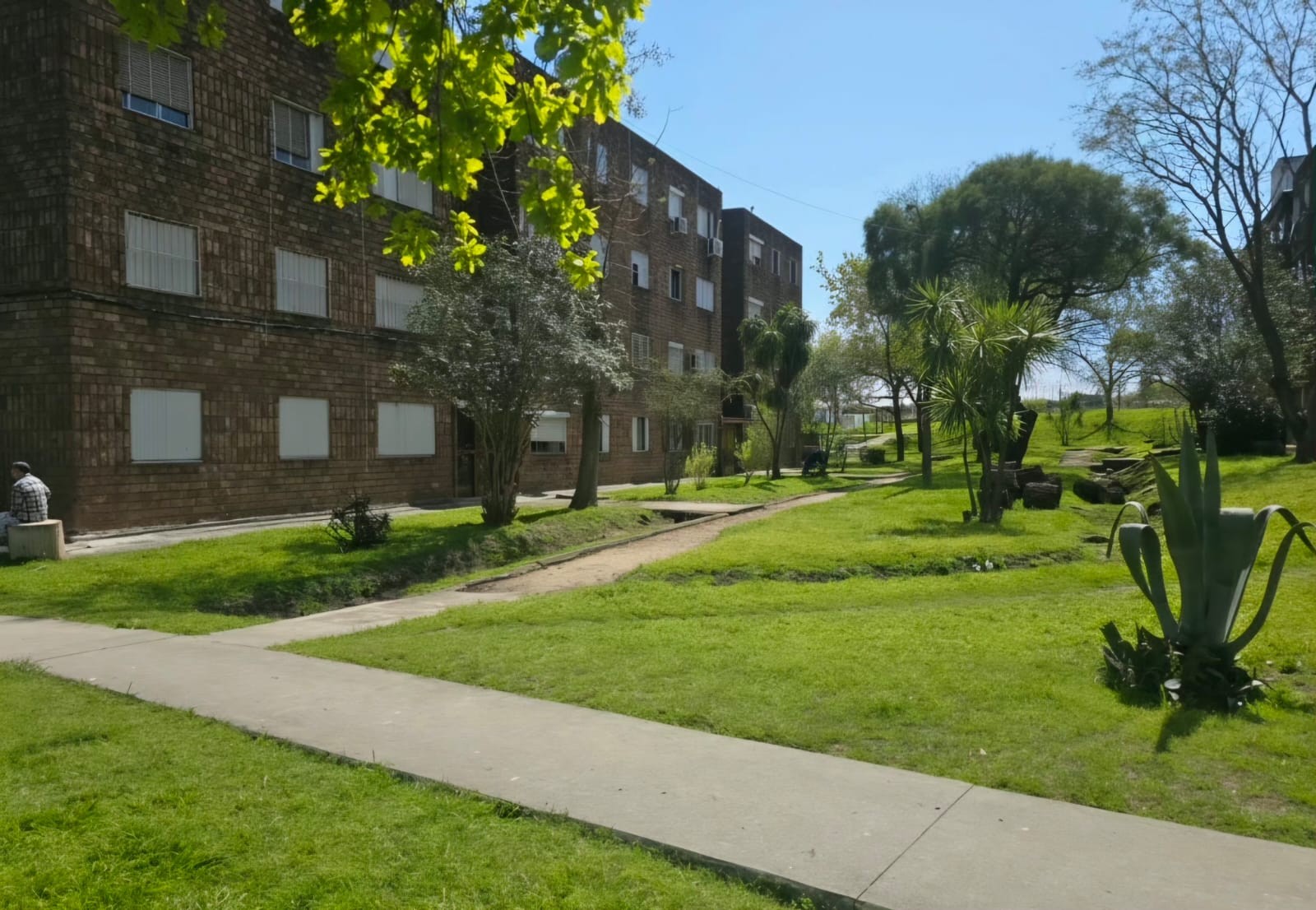 Alquiler Apartamento 2 Dormitorios En Piedras Blancas Complejo Cerrado Con Seguridad Y Estacionamiento