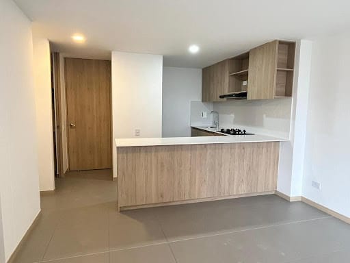 Apartamento de 3 alcobas en arriendo en Santa Fe, Medellín, 69 m² · foto 2 de 21