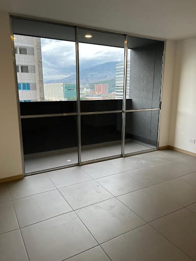 Apartamento de 3 alcobas en arriendo en Santa Fe, Medellín, 69 m² · foto 5 de 21