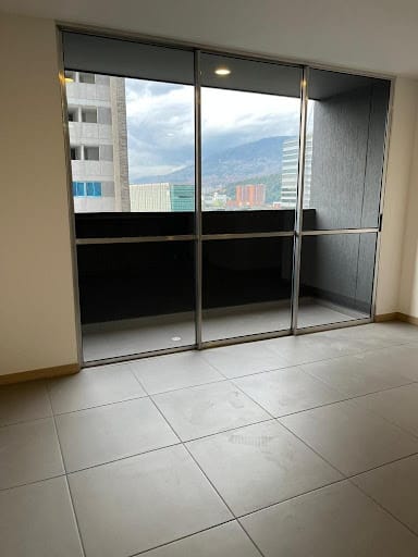 Apartamento de 3 alcobas en arriendo en Santa Fe, Medellín, 69 m² · foto 13 de 21