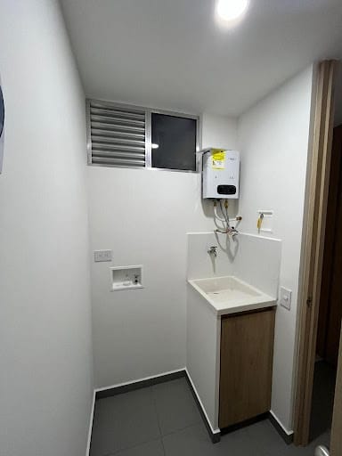 Apartamento de 3 alcobas en arriendo en Santa Fe, Medellín, 69 m² · foto 14 de 21