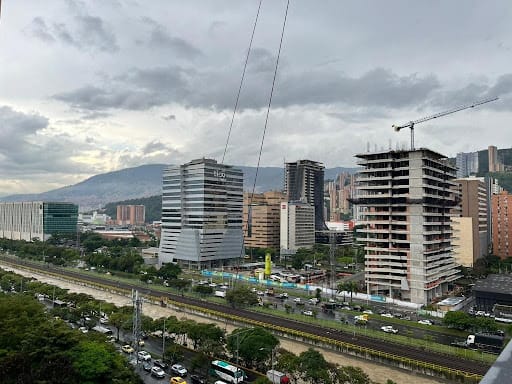 Apartamento de 3 alcobas en arriendo en Santa Fe, Medellín, 69 m² · foto 16 de 21