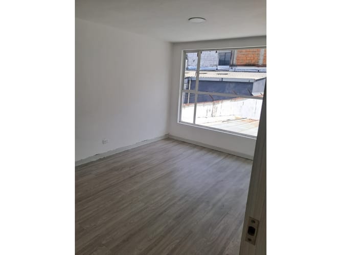 Office for rent in Guayacanes, Manizales