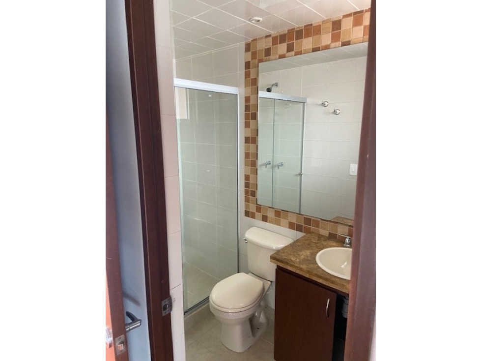Apartamento en venta en Niza, Bogotá · foto 4 de 24