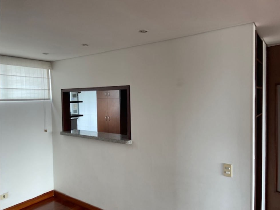 Apartamento en venta en Niza, Bogotá · foto 6 de 24