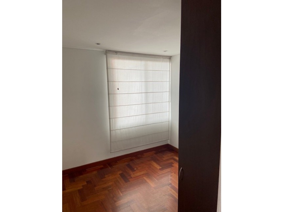 Apartamento en venta en Niza, Bogotá · foto 9 de 24
