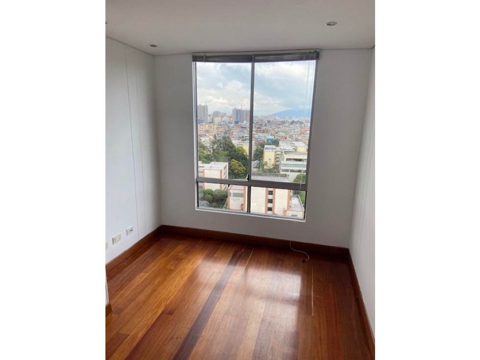 Apartamento en venta en Niza, Bogotá · foto 13 de 24