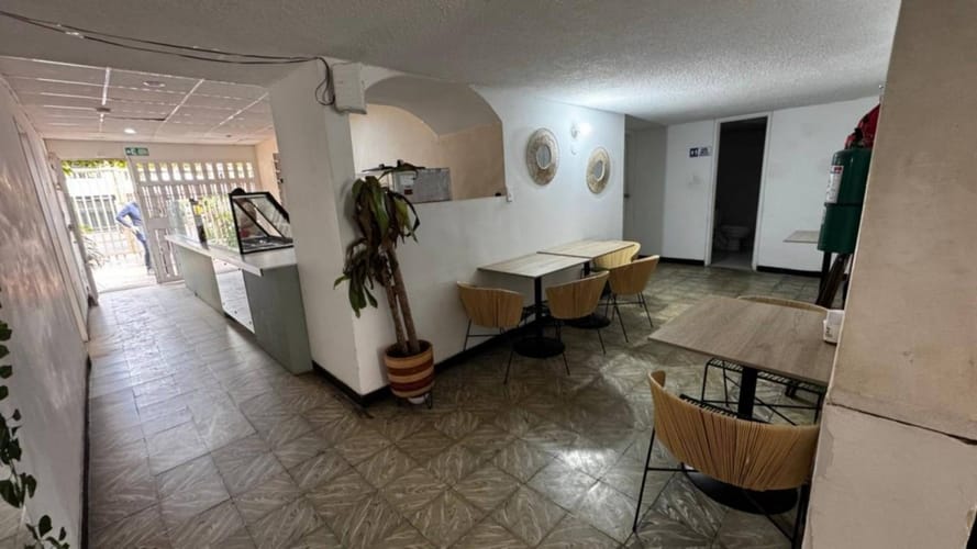 Casa de 4 alcobas en venta en Sevilla, Neiva, 320 m² · foto 2 de 13