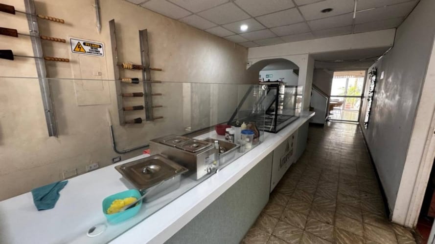 Casa de 4 alcobas en venta en Sevilla, Neiva, 320 m² · foto 10 de 13