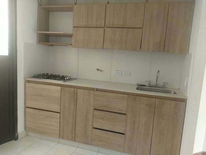 Apartamento en venta en Loma Del Indio, Medellín · foto 6 de 18