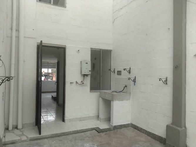 Apartamento en venta en Loma Del Indio, Medellín · foto 18 de 18