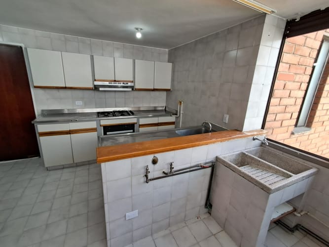 Apartamento de 3 alcobas en arriendo en Patio Bonito, Medellín, 150 m² · foto 6 de 19