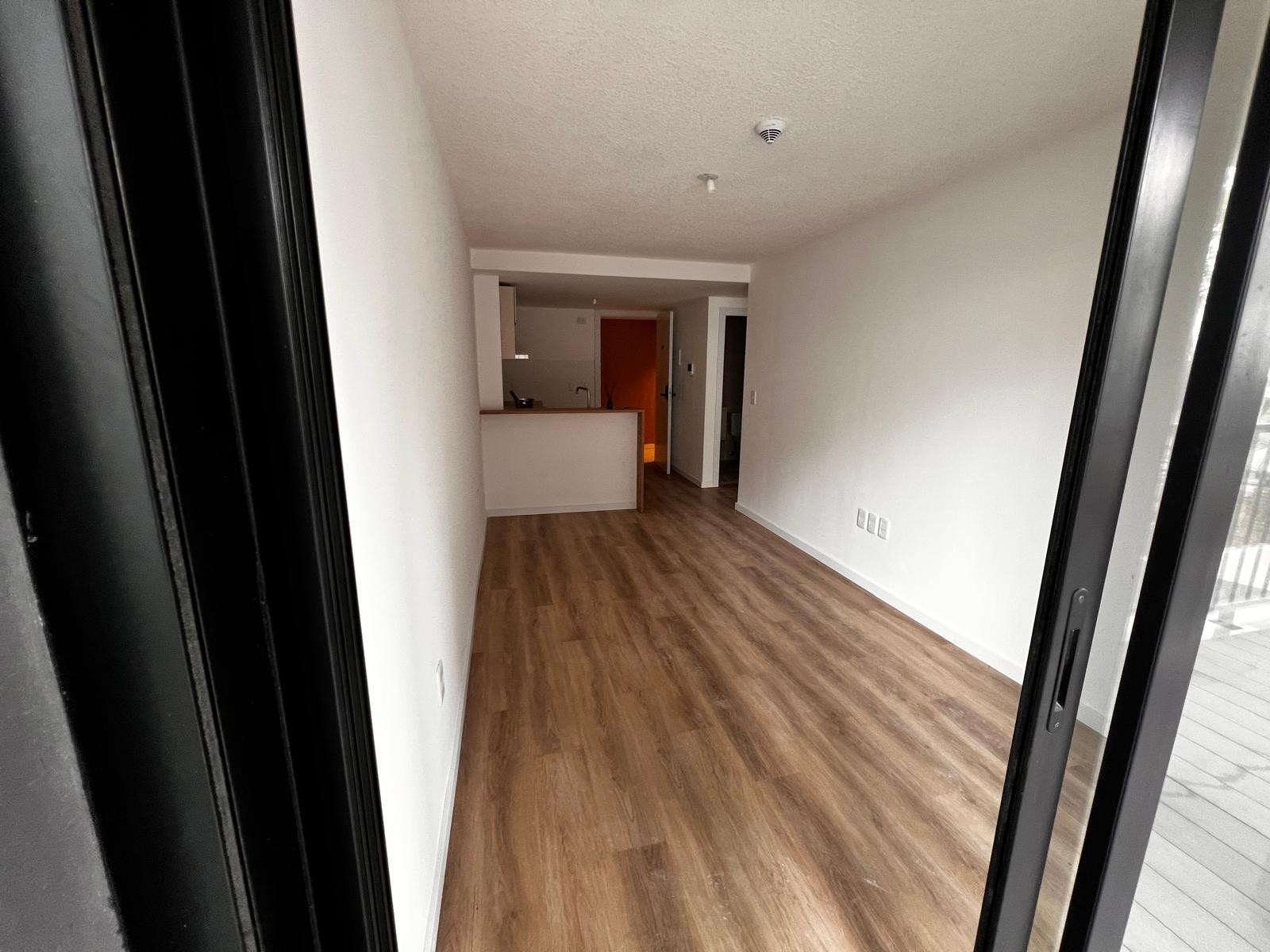 Apartamento 1 dormitorio, a estrenar, muy luminoso, Cordón Sur · Foto 9
