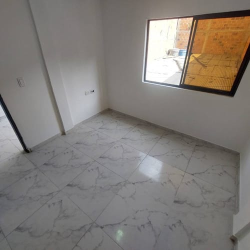 Apartamento de 2 alcobas en arriendo en Bahondo, Girón, 60 m² · foto 3 de 5
