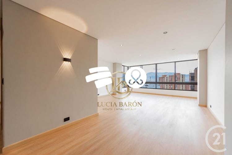 Apartamento de 3 alcobas en venta en Los Balsos, Medellín, 150 m² · foto 2 de 20