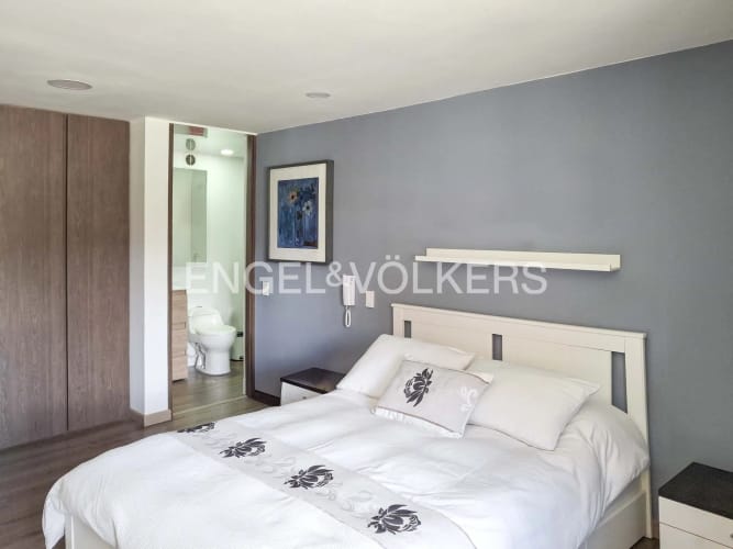 Apartamento de 3 alcobas en venta en Santa Barbara Central, Bogotá, 160 m² · foto 12 de 13