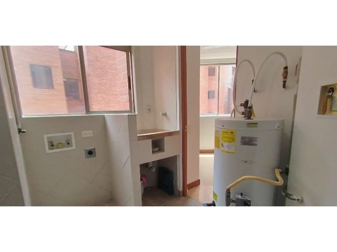 Apartamento de 3 alcobas en arriendo en Bolivariana, Medellín, 120 m² · foto 23 de 23