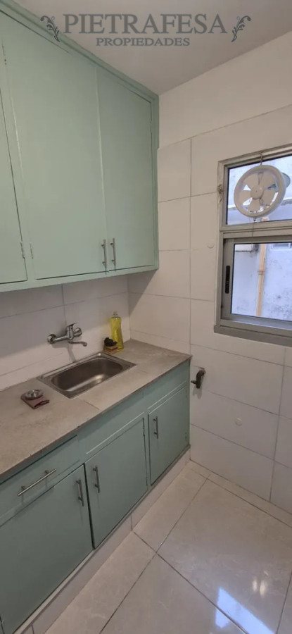 Apartamento en alquiler, 2 dormitorios, 1 baño. Barrio Sur. · Foto 9