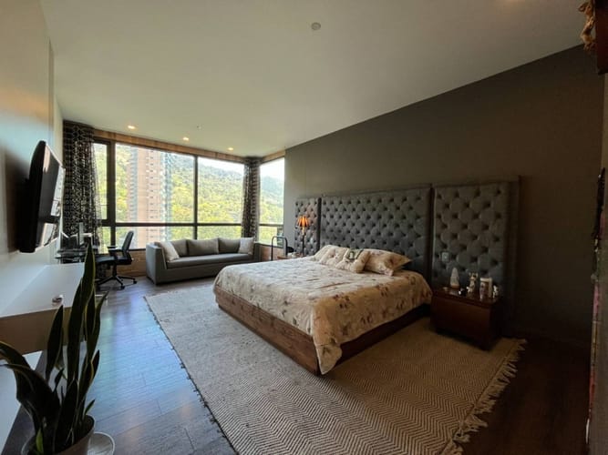 Apartamento de 3 alcobas en venta en El Poblado, Medellín, 295 m² · foto 11 de 14