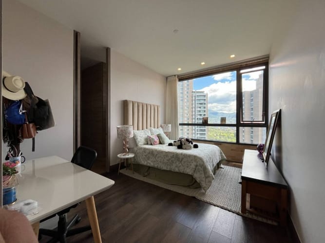 Apartamento de 3 alcobas en venta en El Poblado, Medellín, 295 m² · foto 12 de 14
