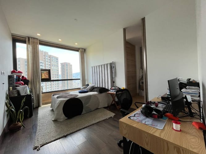 Apartamento de 3 alcobas en venta en El Poblado, Medellín, 295 m² · foto 13 de 14