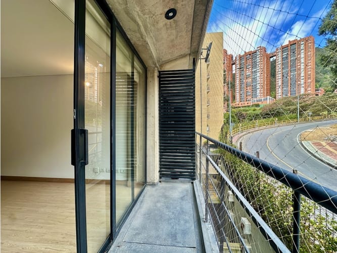 Apartaestudio en venta en Chapinero Alto, Bogotá, 52 m² · foto 6 de 21