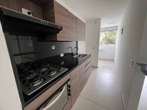 Apartamento de 2 alcobas en arriendo en Vereda Maria Auxiliadora, Sabaneta, 60 m² · foto 2 de 18