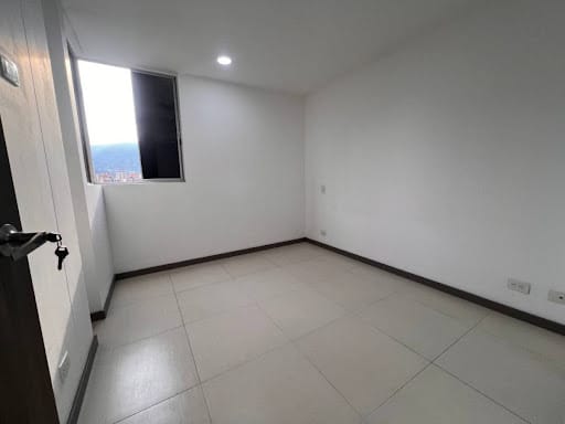 Apartamento de 2 alcobas en arriendo en Vereda Maria Auxiliadora, Sabaneta, 60 m² · foto 13 de 18