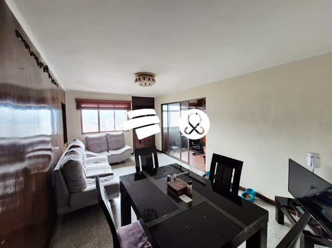 Apartamento de 4 alcobas en venta en La Candelaria, Medellín, 200 m² · foto 2 de 24